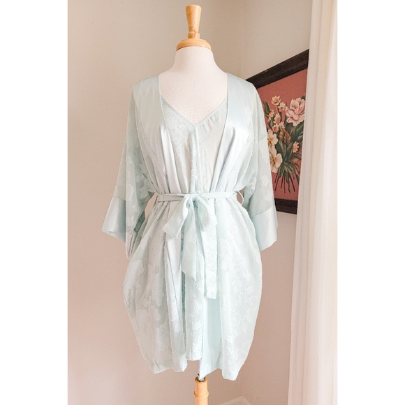 Vintage Sheer Floral Two Piece Robe & Slip Matching Set L.A. Intimates Nightgown - Picture 2 of 16